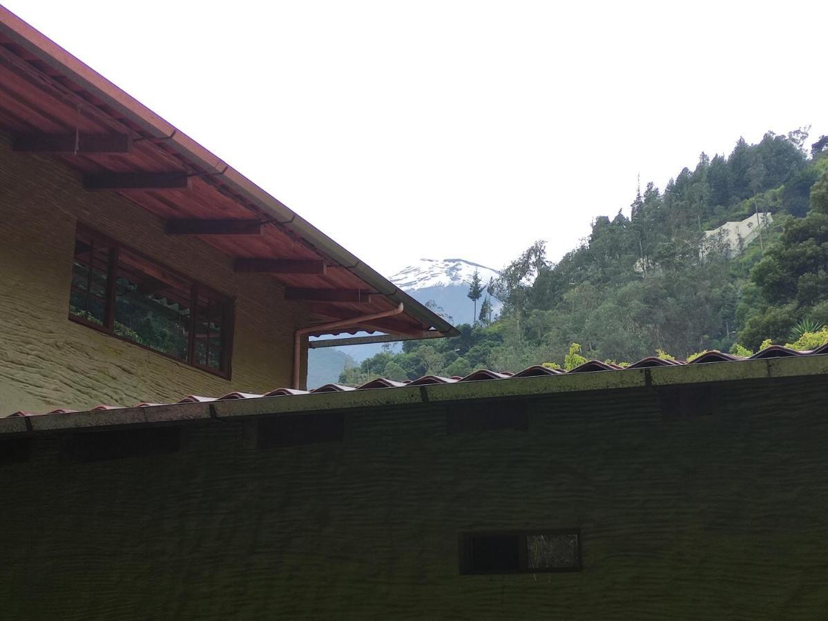 "Casa Verde" En Banos De Agua Santa Con Vista Al Volcan Tungurahua Экстерьер фото